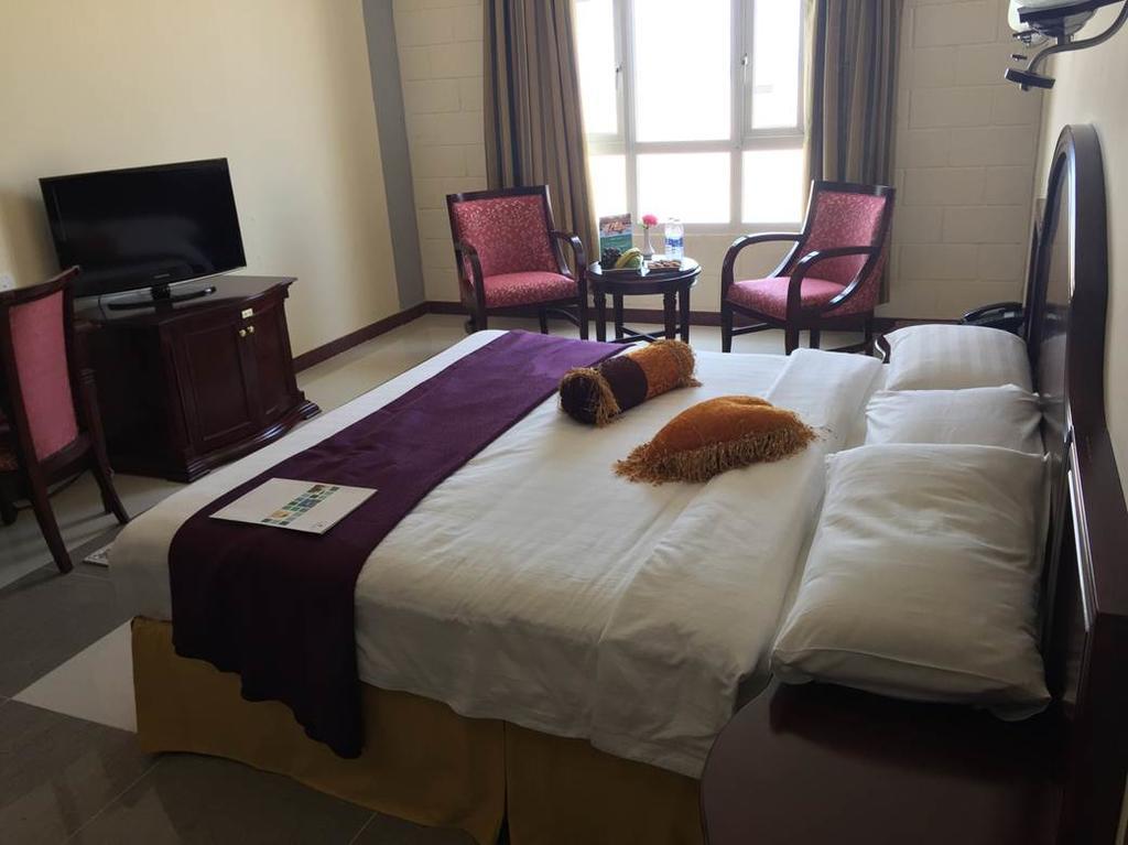 Hotel Ras Al Hadd Beach Holiday Sur Exterior photo