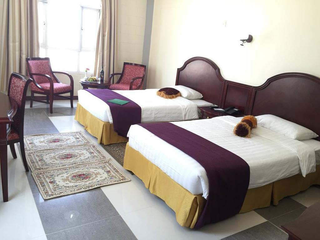 Hotel Ras Al Hadd Beach Holiday Sur Exterior photo